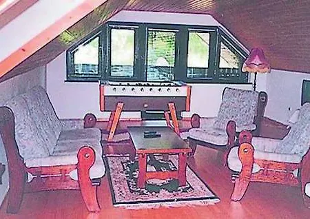 בית נופש Holiday Myto Pod Dumbierom ברזנו